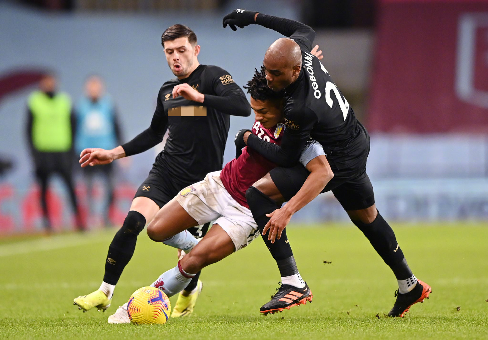 国际赛事中 国际赛事中